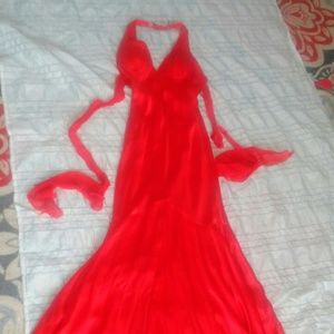 Cache size 4. Fiery red